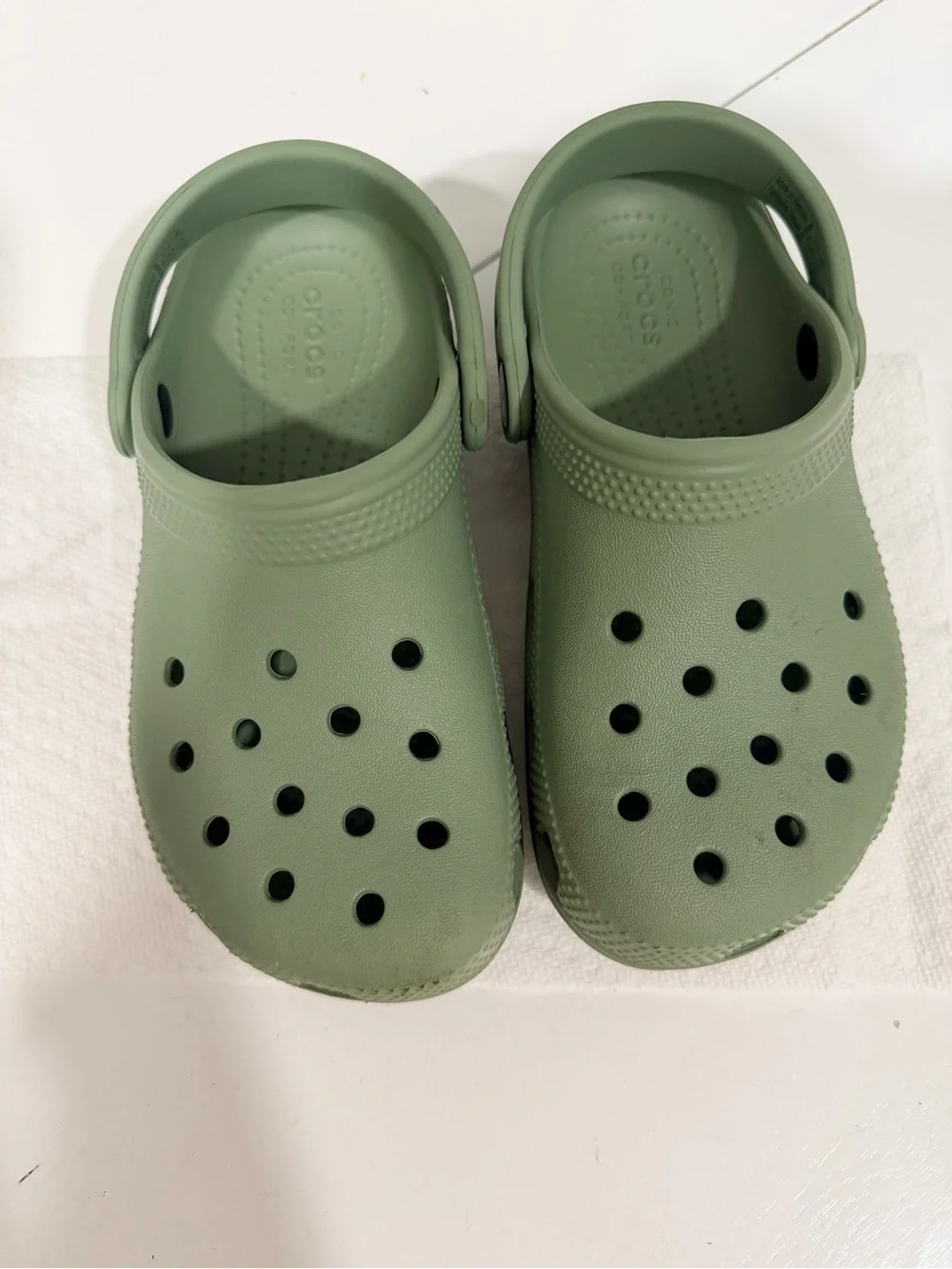 Kids Olive Green Lightweight Clog Sandals size 13